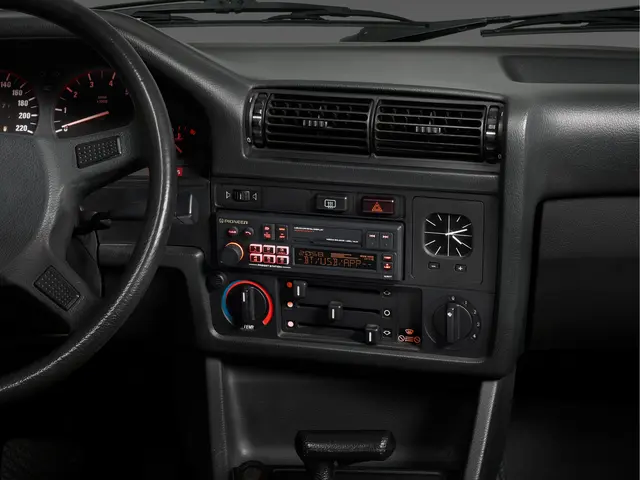 Pioneer SXT-C10PS Retroradio BT, DAB+, USB, AUX, ikke CD 