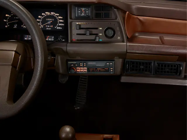 Pioneer SXT-C10PS Retroradio BT, DAB+, USB, AUX, ikke CD 