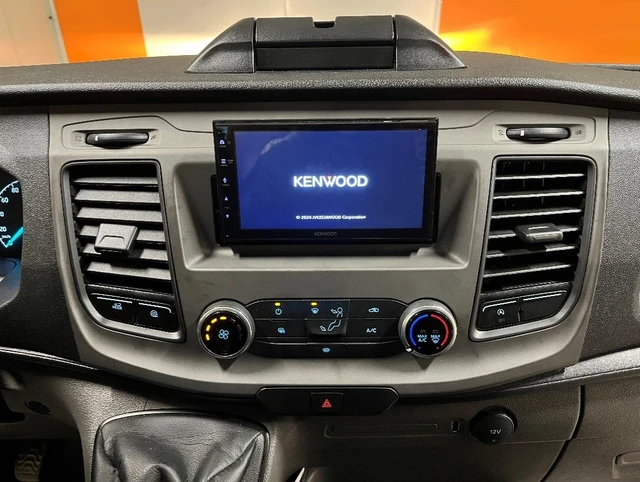 Kenwood Komplett monteringskit 1-DIN Ford Transit (2020 -->) 