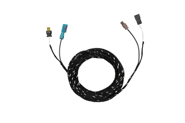 Kufatec Ledningsnett ryggekamera med innvendig speil Kode FV1 for MB 