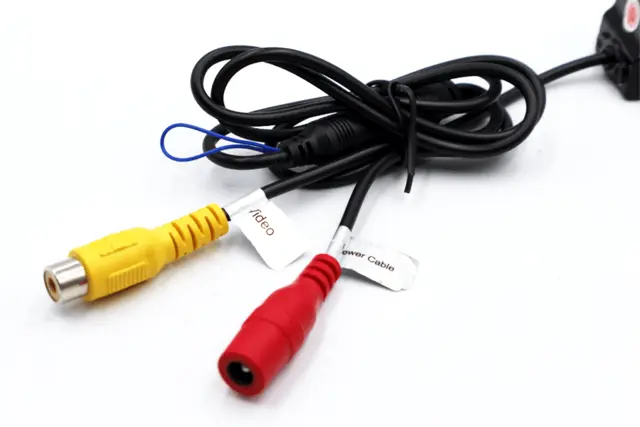 InCarTec Ryggekamerasett Universalt ryggekamera og 5" skjerm 