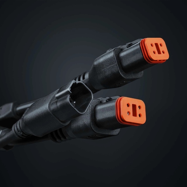 Strands PRO DT-4pin til 2 x DT-4 splitt Y-ledd 1 x DT-4 til 2 x DT-4 