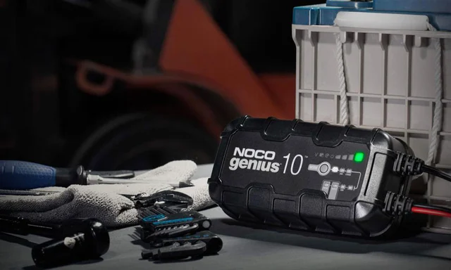 Noco Batterilader 10A 12V/6V Batterilader 