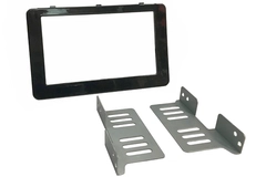 InCarTec Monteringskit 2-DIN Toyota Hilux (2016-->)