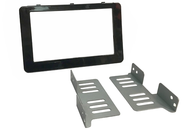 InCarTec Monteringskit 2-DIN Toyota Hilux (2016-->) 