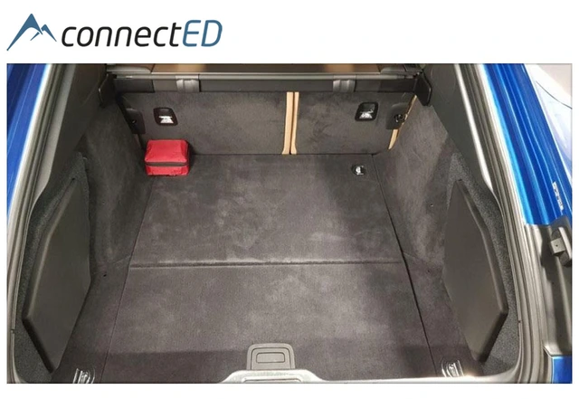 ConnectED MDF bilspesifikk Basskasse 10" Porsche Panamera (2017 -->) Venstre side 