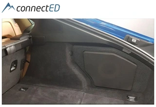 ConnectED MDF bilspesifikk Basskasse 10" Porsche Panamera (2017 -->) Høyre side