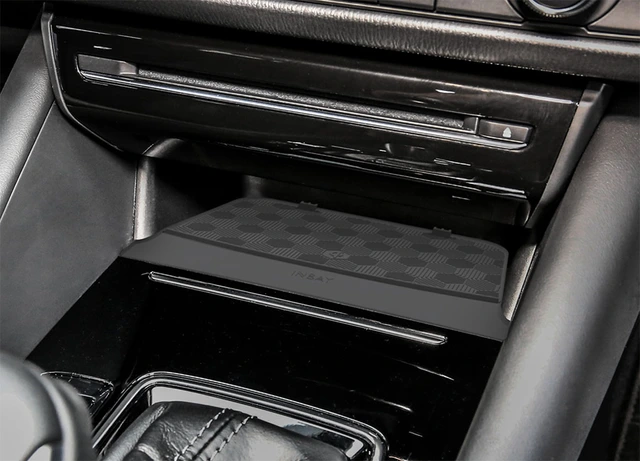 inbay Integrert Qi ladeplate (15W) Mazda 6  (2019 - 2021) 
