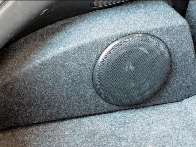 ConnectED Bilspesifikk basskasse 8" VW Beetle (1997 - 2011) 