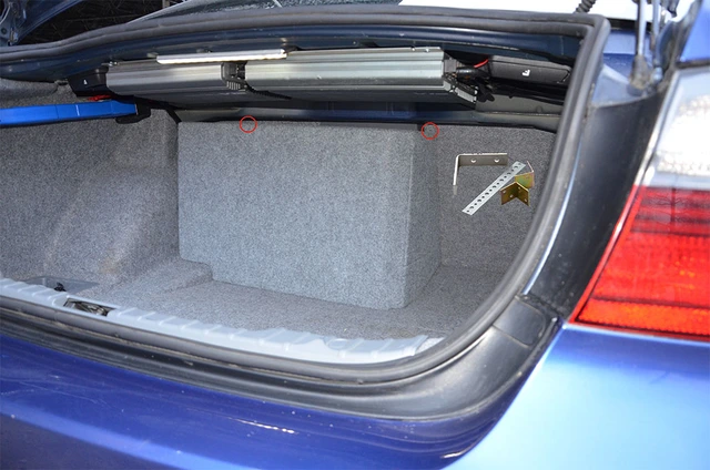 ConnectED Bilspesifikk basskasse 12" BMW 3-serie Coupe/Sedan (2005 - 2011) 