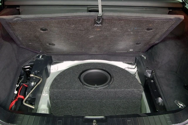 ConnectED Bilspesifikk basskasse 10" BMW 3-serie (E46) Touring (1998 - 2006) 