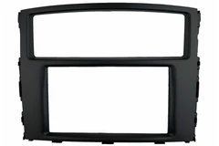 InCarTec Monteringskit 2-DIN Mitsubishi Pajero (2006 --&gt;) (Sort)