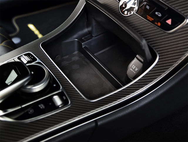 inbay Integrert Qi ladeplate (5W) Mercedes C/CLS/E/GLC (2014 -->) 