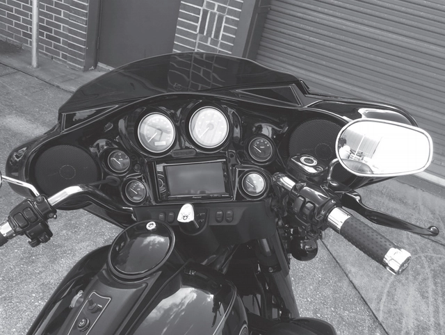 Metra Komplett Batwing kåpe (ulakkert) Harley Davidson FLH (1998 - 2013) 