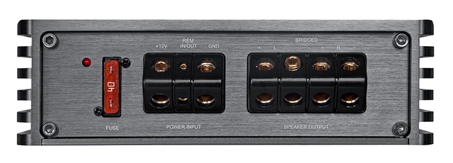 Musway kompakt forsterker 2x200W max Digital 2-kanals forsterker 