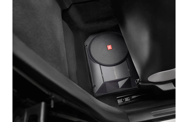 JBL Basspro kompakt woofer 8" Aktiv 8" bilsubwoofer, 125 W RMS 