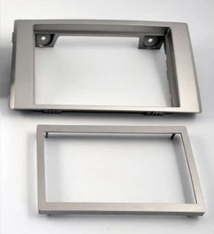 ConnectED Premium monteringskit 2-DIN Iveco Daily (2006 - 2014) S&#248;lv