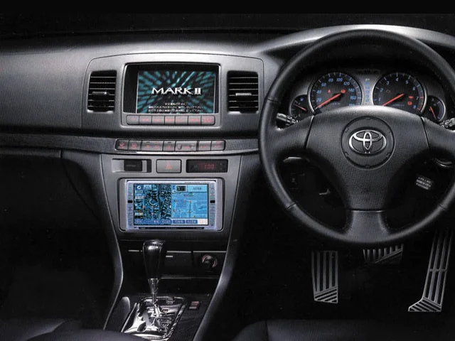 BeatSonic PREMIUM komplett 2-DIN kit Mark II (2001-2007) m/navi 