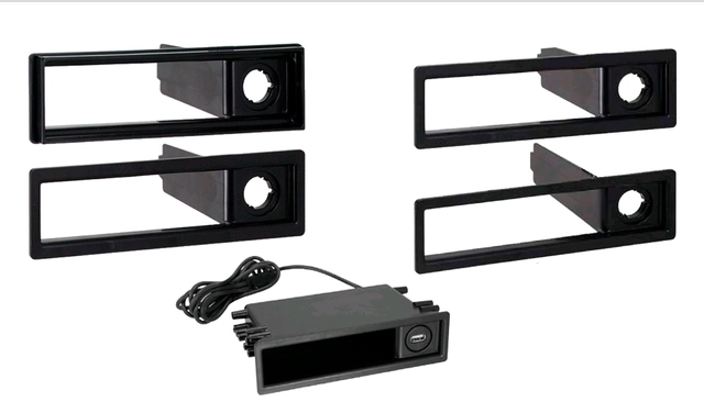 Metra Oppbevaringslomme m/USB Mitsubishi/Nissan/Suabru/Toyota 