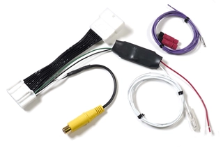 BeatSonic - Ryggekamera til OEM headunit Toyota Touch 2 (2013 --&gt;) (Ny 24-pin)