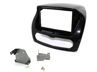 Connects2 Premium monteringsramme 2-DIN iMiev/C-Zero/iOn (2009 --&gt;) Sort