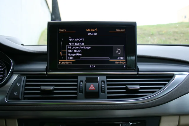 Dension DAB/DAB+ mottaker DAB-integrering via USB-inngang 