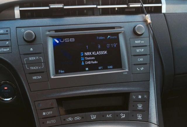 Dension DAB/DAB+ mottaker DAB-integrering via USB-inngang 