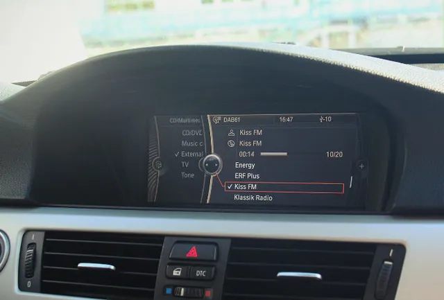 Dension DAB/DAB+ mottaker DAB-integrering via USB-inngang 