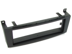Connects2 Monteringsramme 1-DIN MB C-klasse (2007 - 2011)