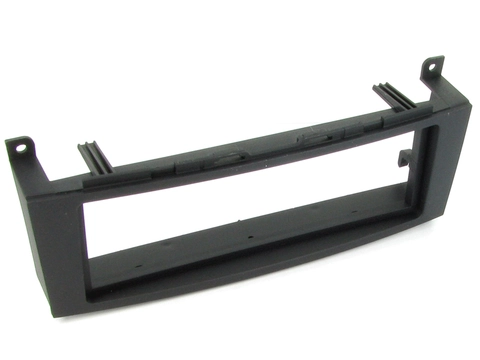 Connects2 Monteringsramme 1-DIN MB C-klasse (2007 - 2011)