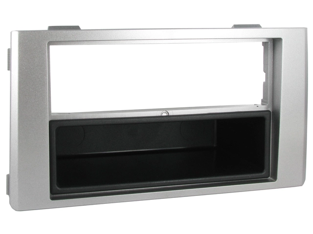 Connects2 Monteringsramme 1-DIN Iveco Daily (2006 - 2014) Sølv 