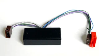 Connects2 Aktiv-adapter, Se egen liste Mazda 2008 --> m/Bose System (foran/bak)