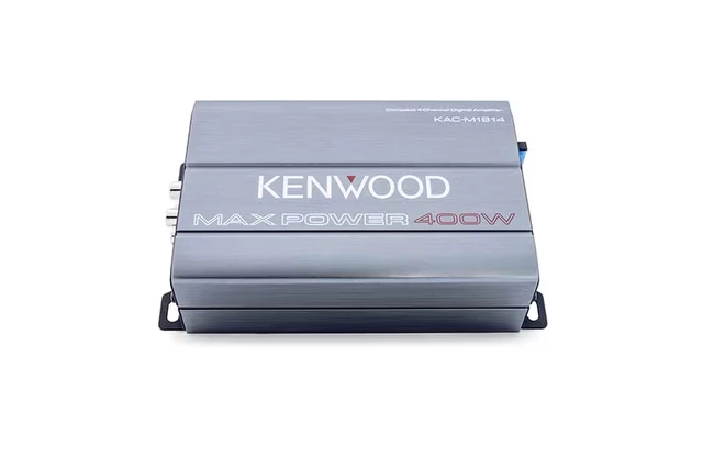 Kenwood 4-kanals marineforsterker 4 x 45W, 400W max 