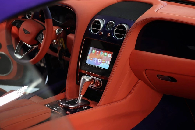 JBL LEGEND 700D AV Media Receiver 7" LCD, DAB+, trådløs AC & AA 