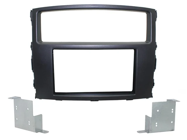 Connects2 Premium monteringskit 2-DIN Mitsubishi Pajero (2014 -->) Matt svart 