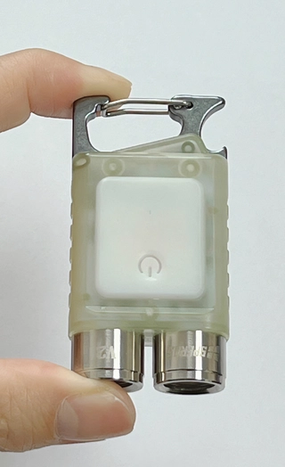 Speras V2 lommelykt/varsellys/leselys 550lm / 85 meter kastelengde