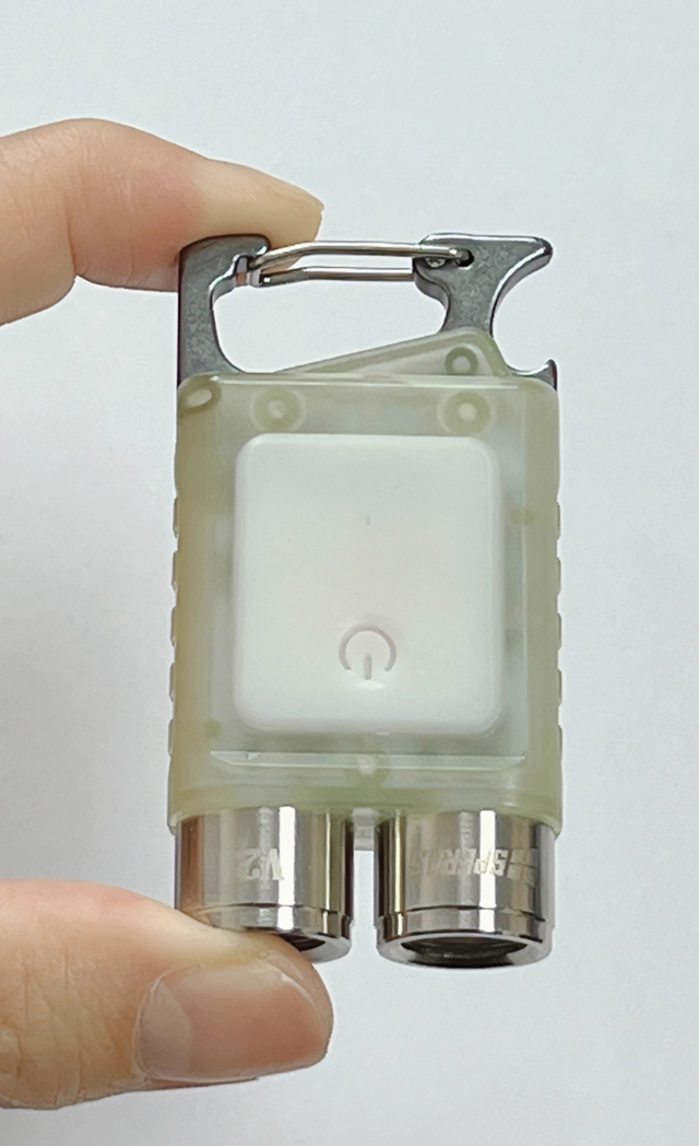 Speras V2 lommelykt/varsellys/leselys 550lm / 85 meter kastelengde 