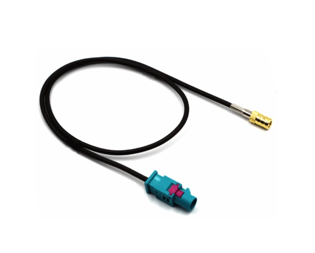 ConnectED Antenneadapter FAKRA (Han) - SMB (Hun) 