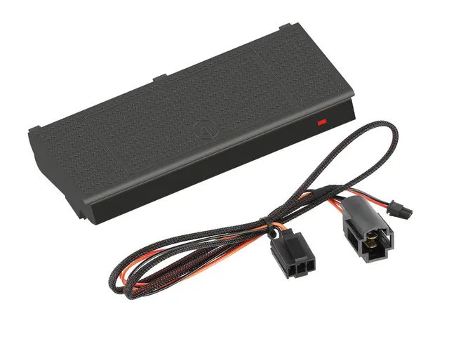 inbay Integrert Qi ladeplate (10W) Audi A4 (2001 - 2007) 