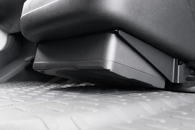 ESX QXF201A, 8" Subwoofer kasse Ducato 200W max / 100W RMS for Ducato 