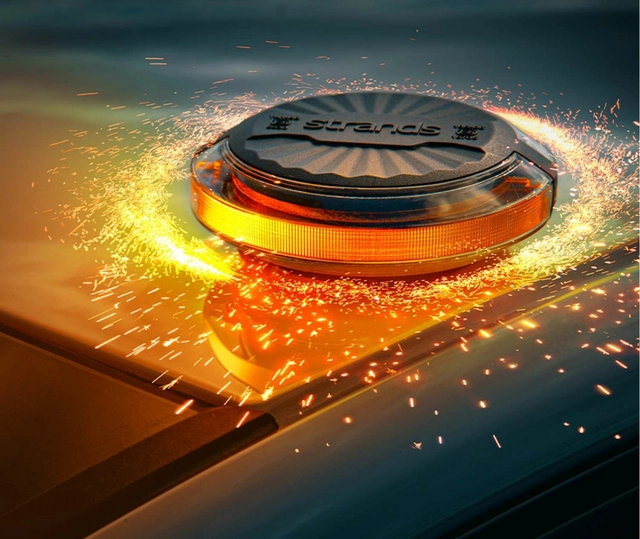 Strands Varsellys Firefly 140mm Magnetfeste og sigarett-tennerplugg 