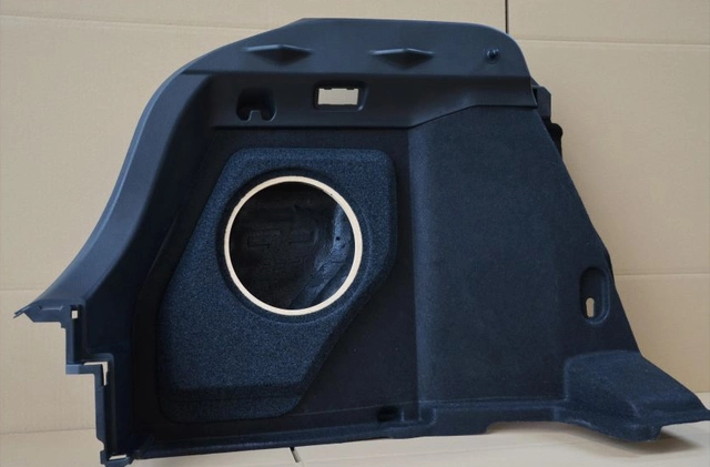 ConnectED MDF bilspesifikk Basskasse 8" Toyota CH-R (2017 -->) Venstre 