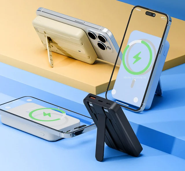 ConnectED powerbank 10.000mAh Trådløs m Type-C og Lightning kabel 