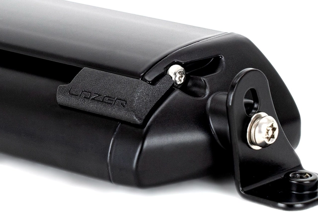 LAZER LINEAR 18 ELITE MED LBA Enkel radet  Ledbar på 21", 12.816 Lumen 