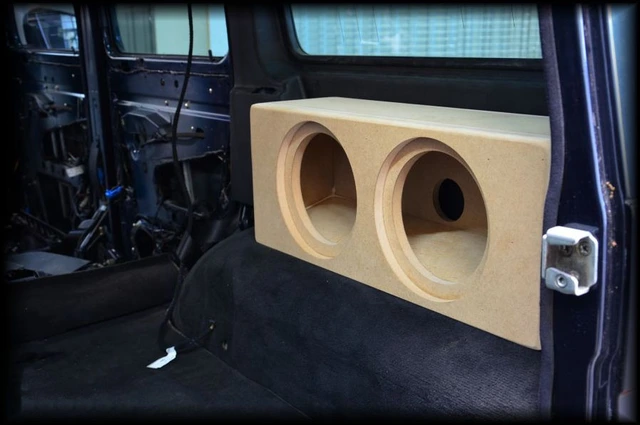 ConnectED MDF Bilspes. Basskasse 2x8" MB G-klasse (W463) (1990 - 2018) 