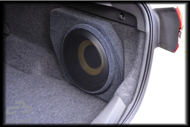 ConnectED Bilspesifikk basskasse 10" Ford Mondeo Kombi (2015 - 2022) 