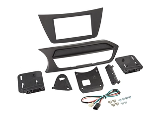 ConnectED Premium monteringskit 2-DIN MB C-Klasse (2012 - 2013)
